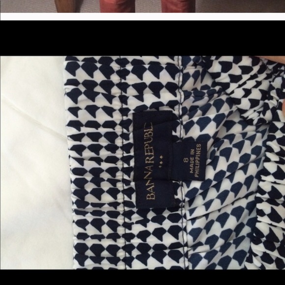 Banana Republic skirt - Picture 2 of 3